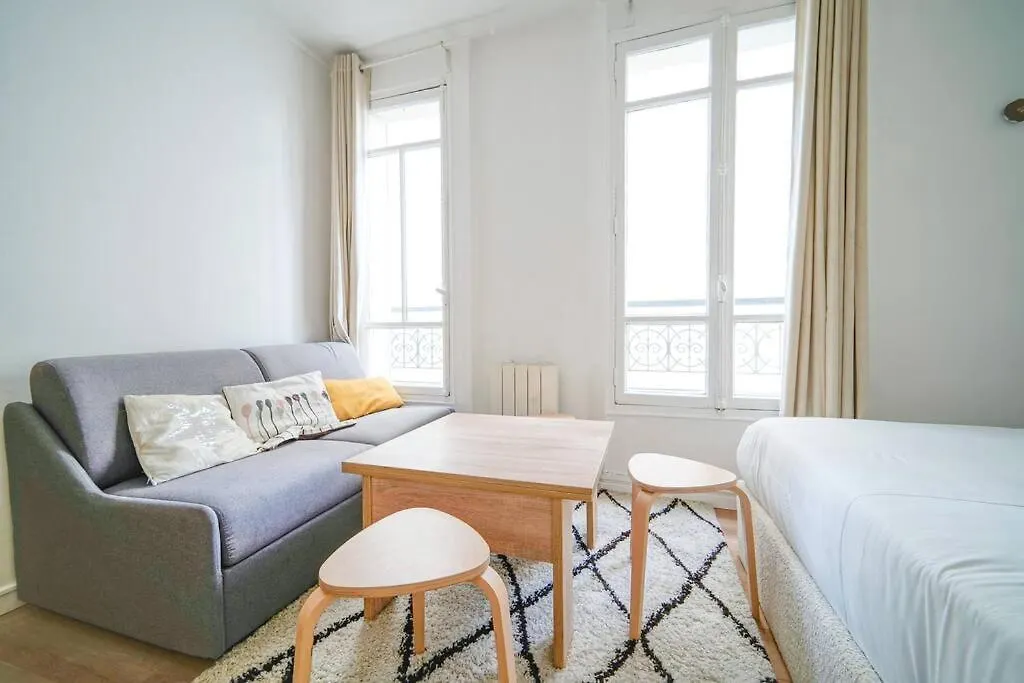 Studio Buttes-Chaumont - Hautpoul - IV Paris