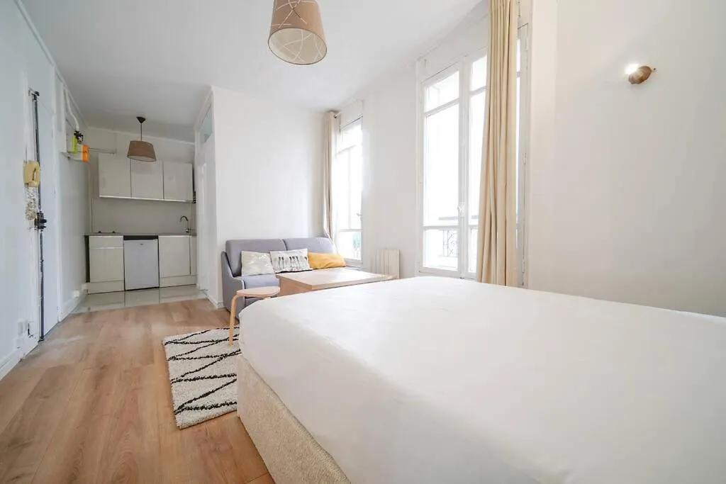Studio Buttes-Chaumont - Hautpoul - IV Paris